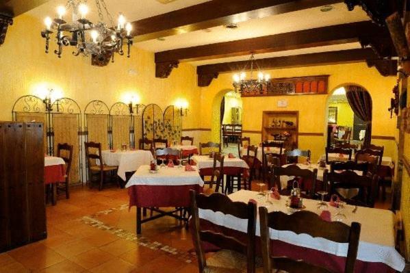 Carchel Hotel El Oasis מראה חיצוני תמונה